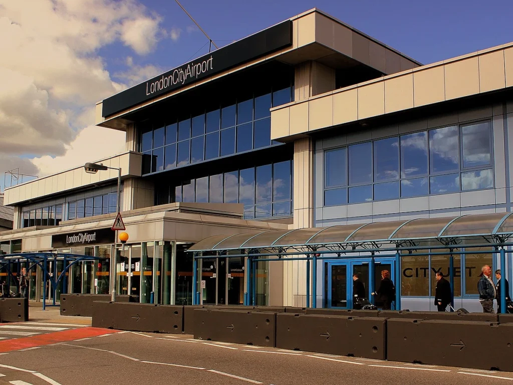 Brighton to City Airport